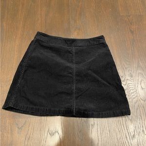 Aritzia corduroy material mini skirt